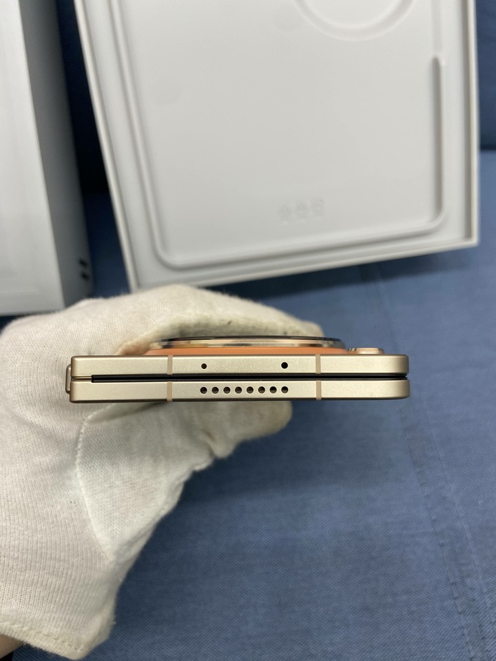 剛買保固長 OPPO Find N6 16G+512G 8.12吋5G摺疊手機 台灣公司貨