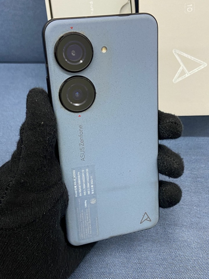 ASUS Zenfone 10 8G+256G 二手華碩5G旗艦手機 藍色 Zenfone10