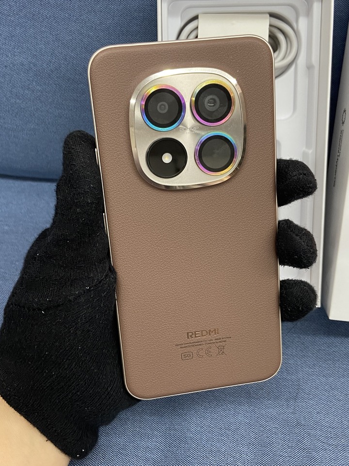 剛買保固長小米Redmi Note 15 Pro Plus 5G 12G+256G 咖啡色 Note15 Pro Plus