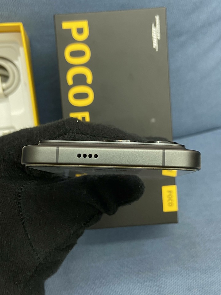 兩年保固 POCO F8 Ultra 16G+512G 黑色 二手旗艦小米手機 8637840811