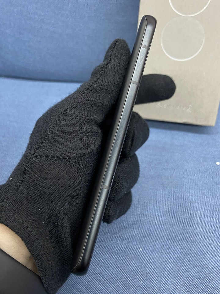 (輕微烙印) ASUS Zenfone 8 黑色 8G+128G Zenfone8 華碩手機