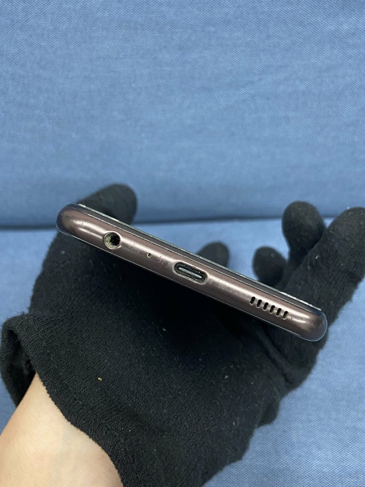 二手 Samsung M33 5G 6G+128G 5G三星大螢幕手機 銅色