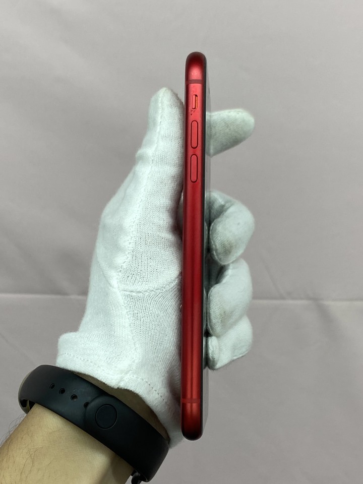 Apple IPhone 11 64G 蘋果手機 二手6.1吋 4G手機 IPhone11 紅色