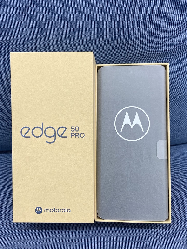 拆封新品 Motorola Moto Edge 50 Pro 12G+256G 全新5G手機 黑色