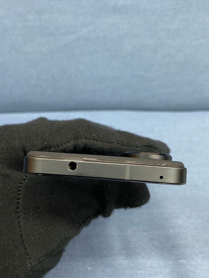 ASUS Zenfone 10 8G+256G 二手華碩5G旗艦手機 黑色 Zenfone10