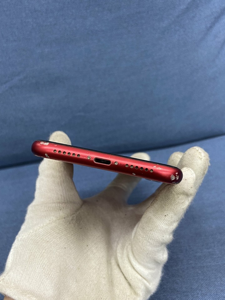 (背蓋破裂邊框磕碰) Apple IPhone 11 64G 蘋果手機 二手6.1吋 4G手機 IPhone11 紅色