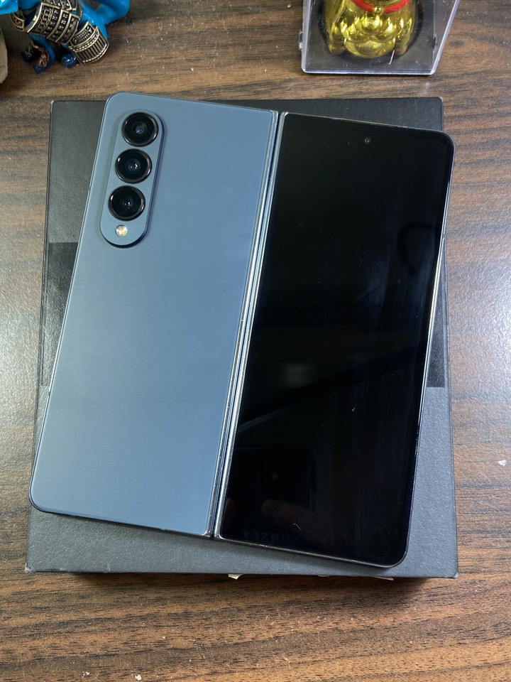 Samsung Z Fold4 5G 綠色12G+256G 三星摺疊手機 Z Fold 4
