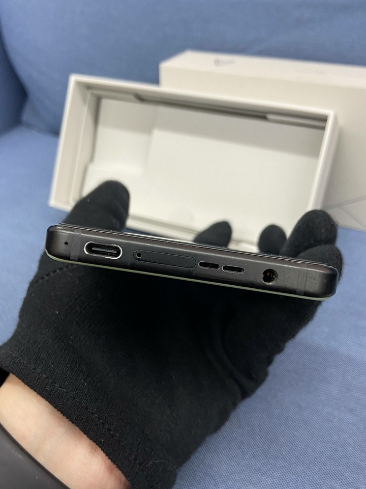 ASUS Zenfone 11 ultra 12G+256G 二手華碩5G旗艦手機 Zenfone11