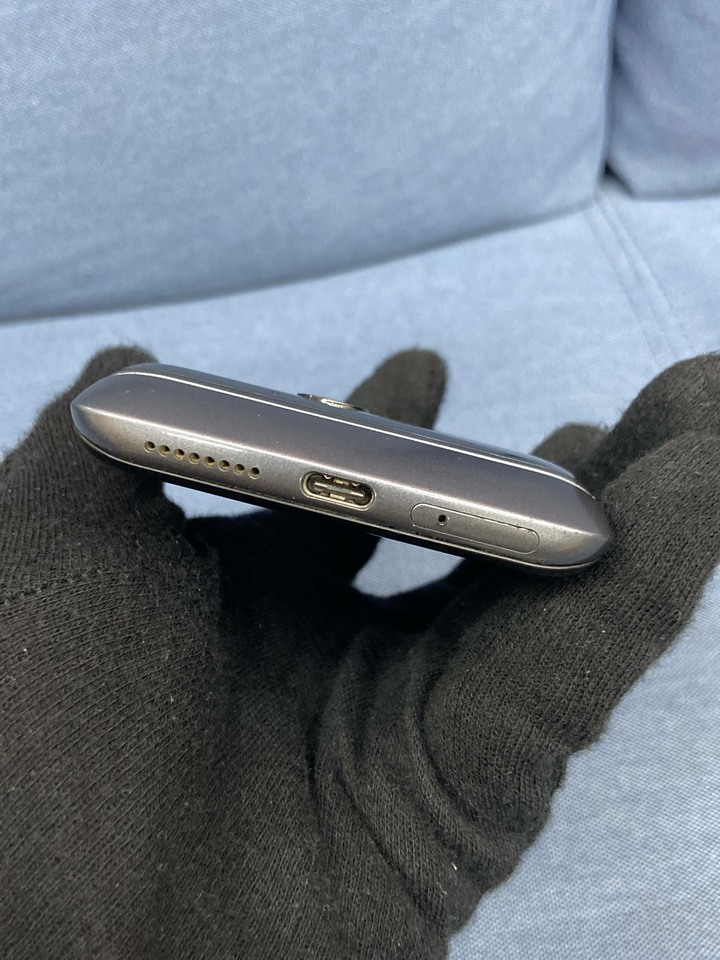 Motorola Moto Razr Flip摺疊手機 razr 40參考