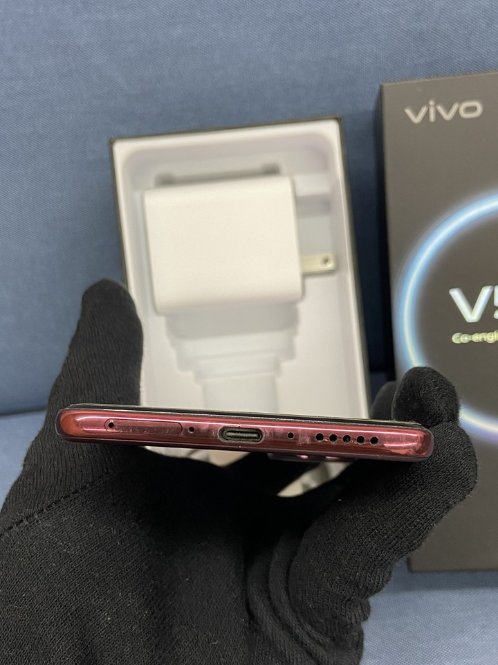 保固內 5G Vivo V50 12G/512G 5G攝影手機 紅色台灣公司貨