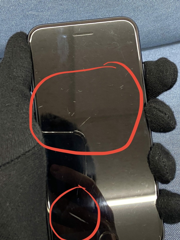 Apple IPhone SE3 64G SE 3 二手蘋果5G手機 612048 黑色