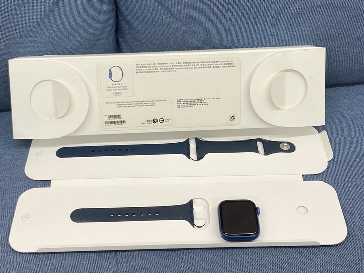 Apple Watch S7 Series 7 GPS 41mm蘋果手錶 星光色 小顆Series7