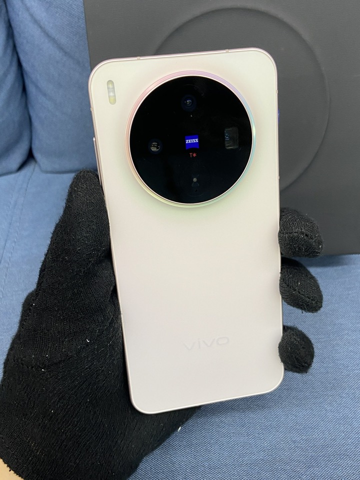 保固長 5G Vivo X300 12G/256G 5G 攝影手機 金色 台灣公司貨