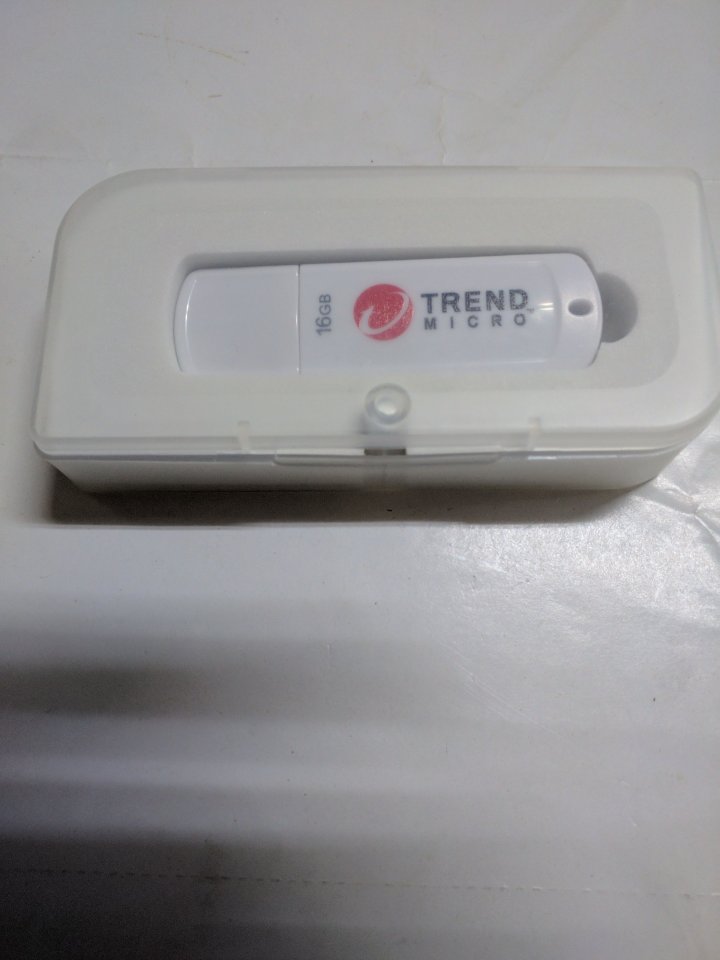 (全新) 趨勢科技 Trend Micro 16G 隨身碟