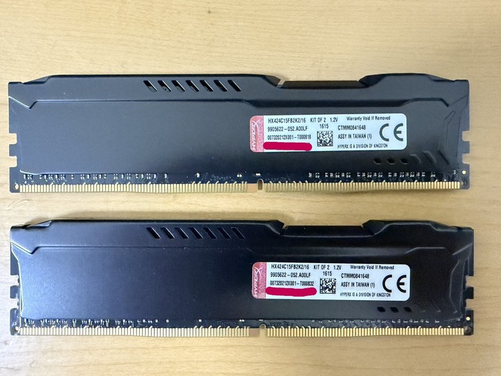 金士頓 HyperX FURY HX424C15FB2K2/16 DDR4 2400 內含兩條 8GB 容量模組