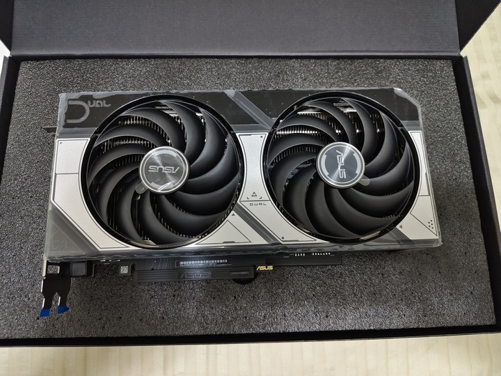 ASUS DUAL-RTX5070-O12G售或換