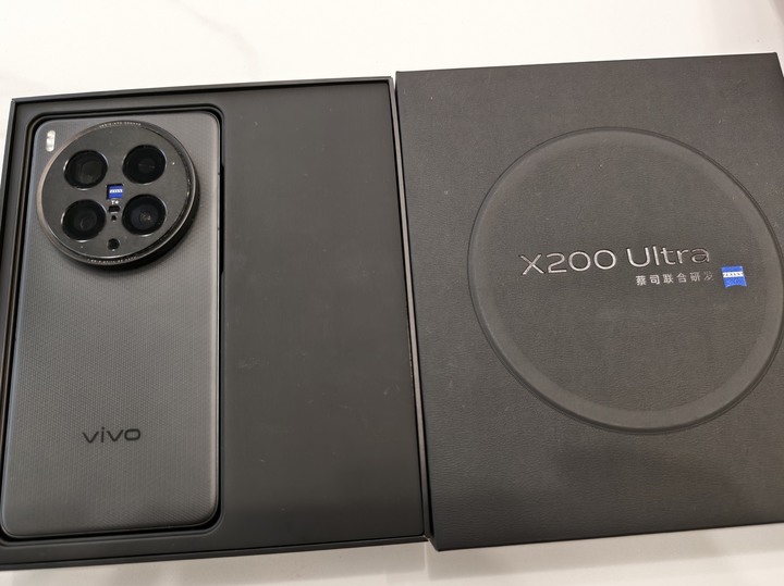 X200 ultra 黑
