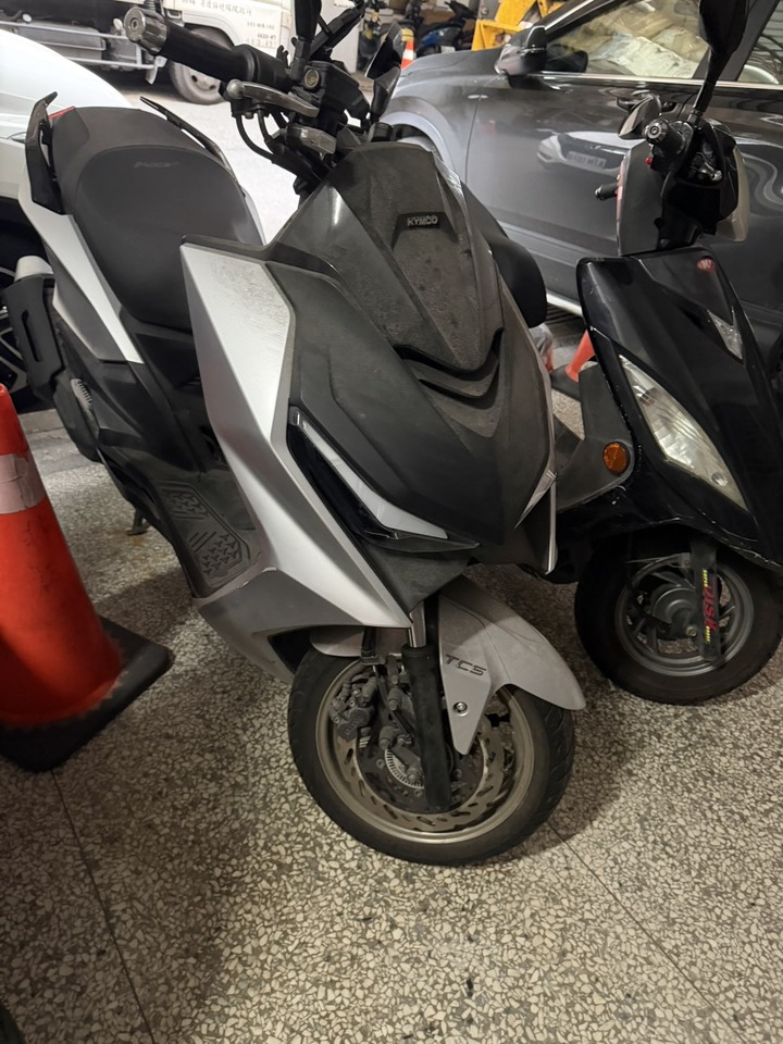 2021年出廠KRV keyless 跑不到 1600公里 (你沒看錯) 士林監理所過戶交易