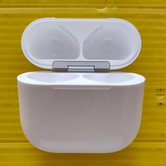 Air pods 4 一般版~ TypeC 版本~公司貨盒裝保固至2027/03/30~A3050 A3053 A3058