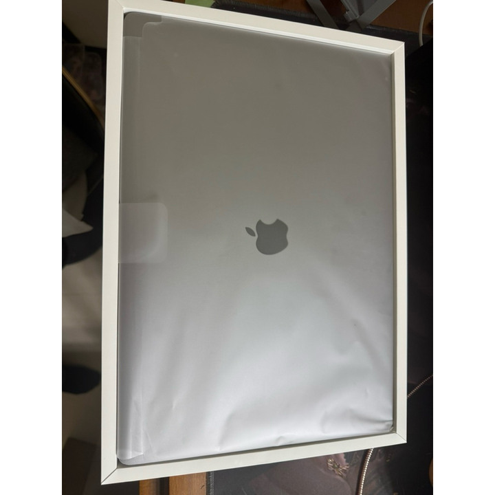 Macbook pro 16吋 intel i9 64GB記憶體 1T硬碟 8GBVRAM a2141