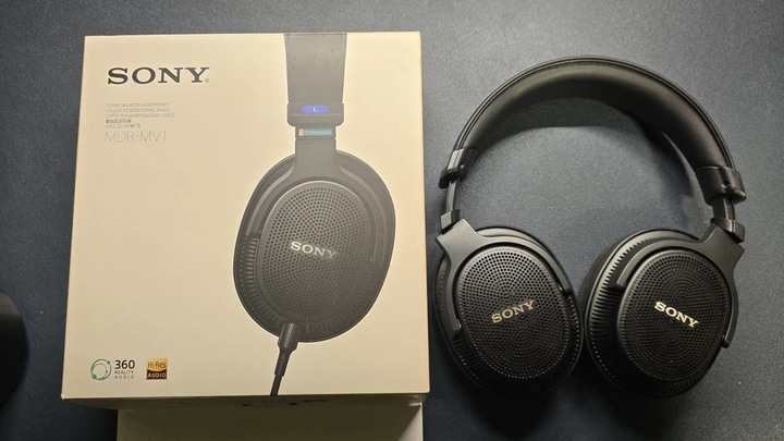 SONY MDR-MV1 開放式錄音室監聽耳機 (盒裝配件完整)