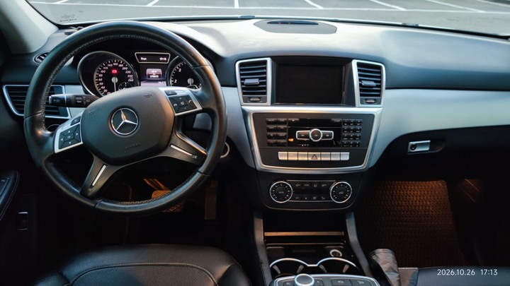 自售2014年出廠賓士休旅車W166 ML350D(GLE 350D)