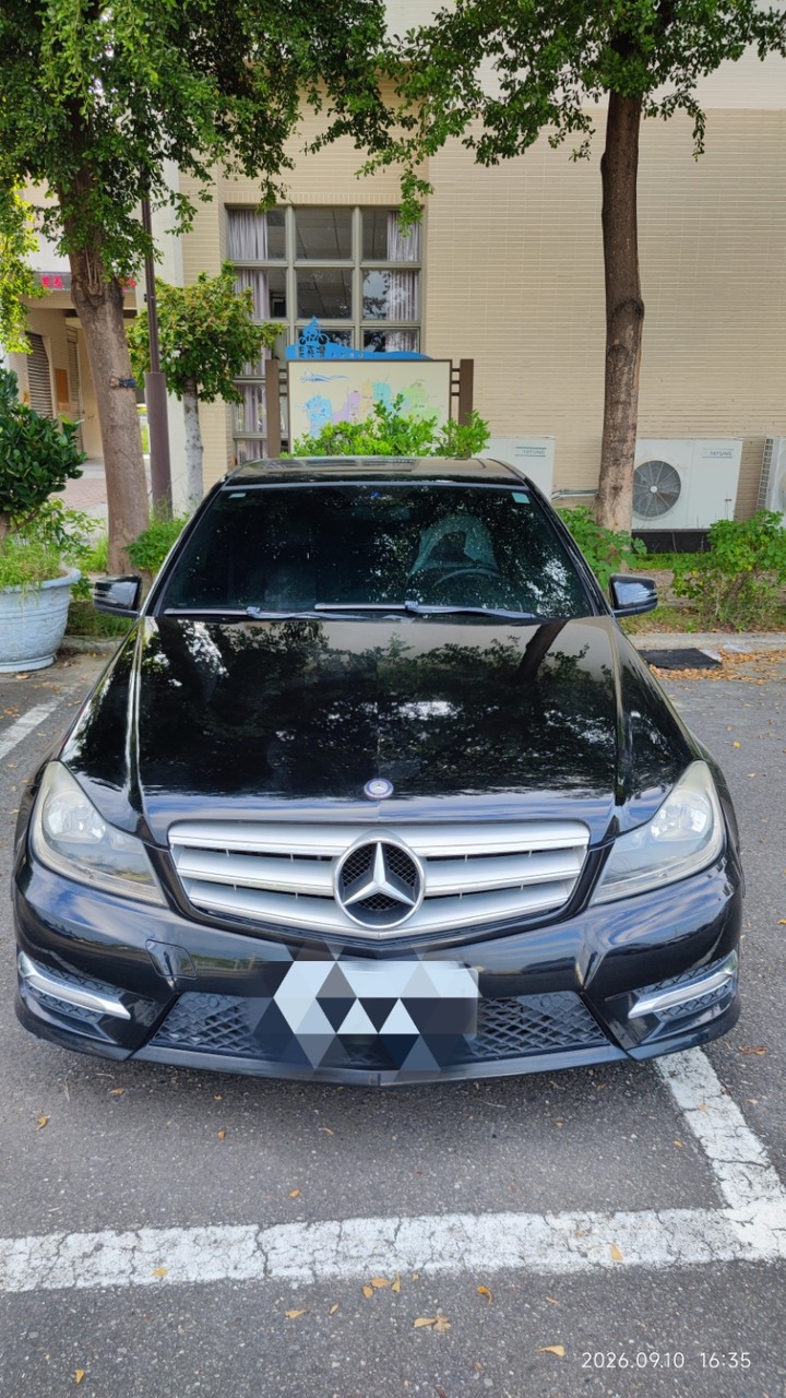 自售賓士W204小改款C250