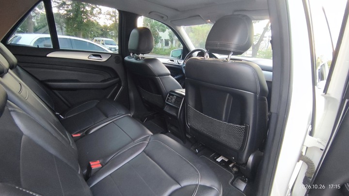 自售2014年出廠賓士休旅車W166 ML350D(GLE 350D)