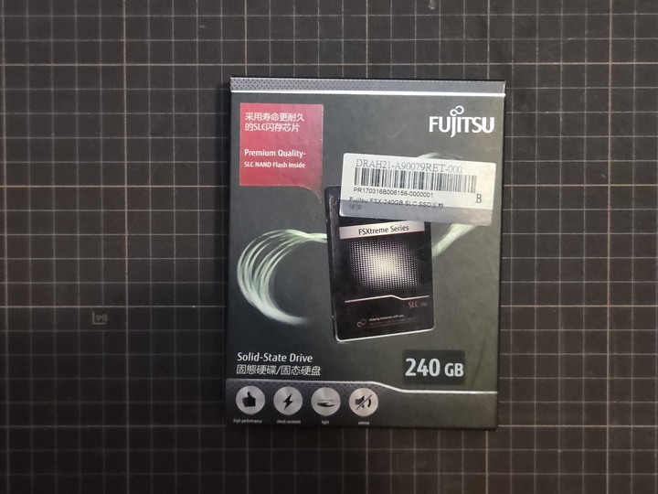 富士通 FSX-240G（Fujitsu FSX 240GB）SATA3 固態硬碟(全新未拆封使用)