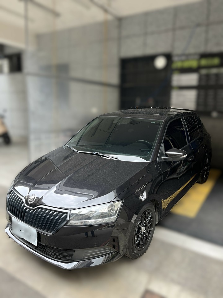 【自售】2021年式 Skoda Fabia 1.0 TSI｜低里程 3.9 萬｜原鈑件｜稅金僅 8,640 元
