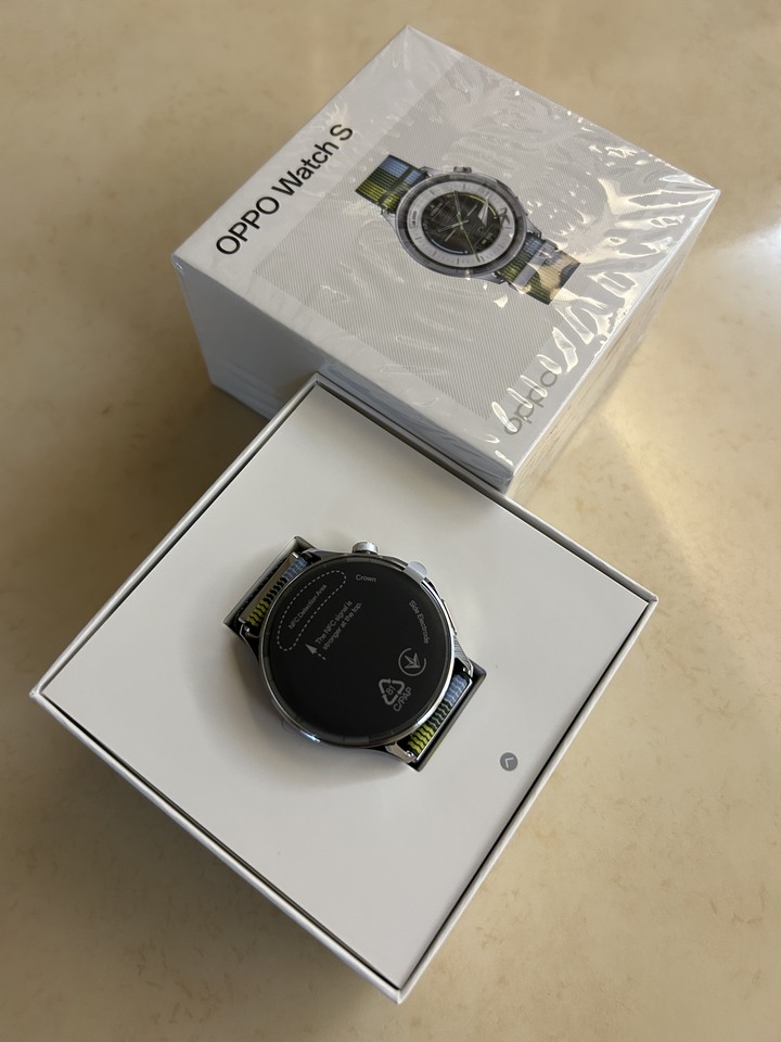 OPPO WATCH S 星曜銀 續約商品 全新僅拆封檢查