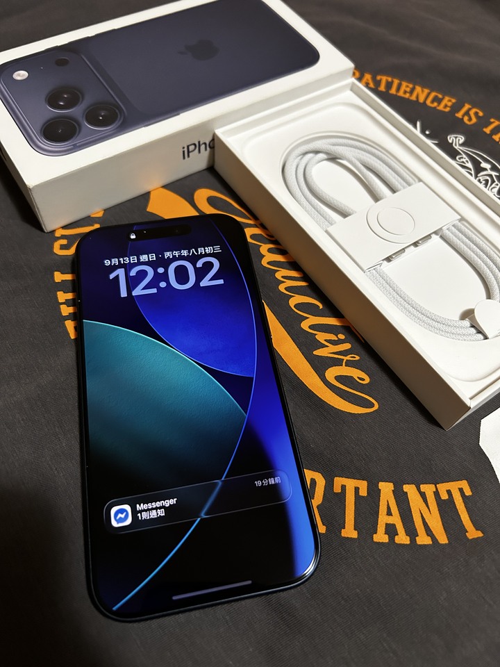 美版 iPhone 17 Pro 藍色 256G 近全新 電池循環1緩慢增加中 無明顯使用痕跡