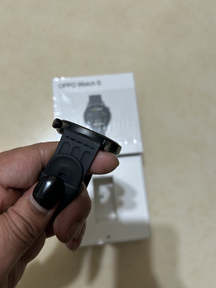 OPPO Watch S 幻影黑 99新 僅拆封檢驗