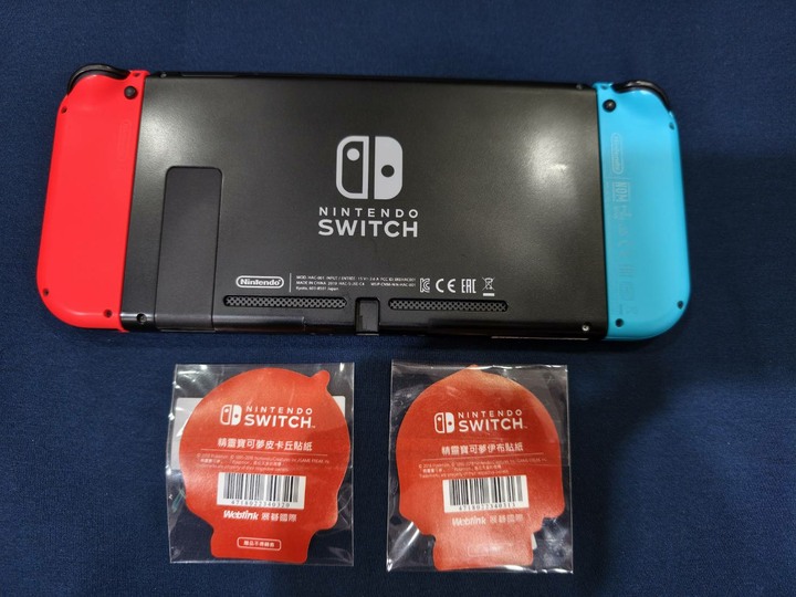 一代switch 盒裝完整 保存良好 另贈配件 參考說明