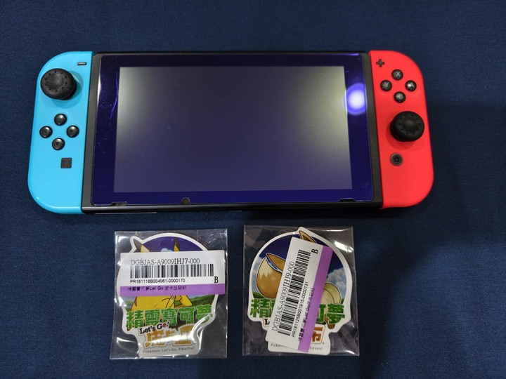 一代switch 盒裝完整 保存良好 另贈配件 參考說明