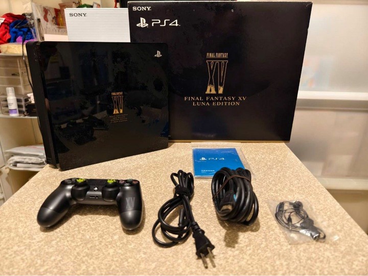 PS4 太空戰士特仕機 1TB 大容量 盒裝完整 CUH-1207B
