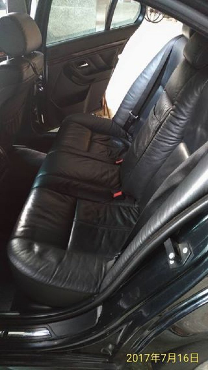 02年 BMW E39 525