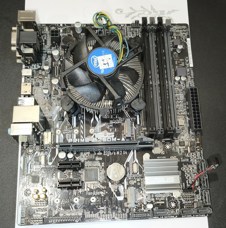ASUS 華碩 PRIME B250M-A 主機板 i5-7400 CPU