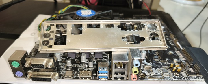 ASUS 華碩 PRIME B250M-A 主機板 i5-7400 CPU