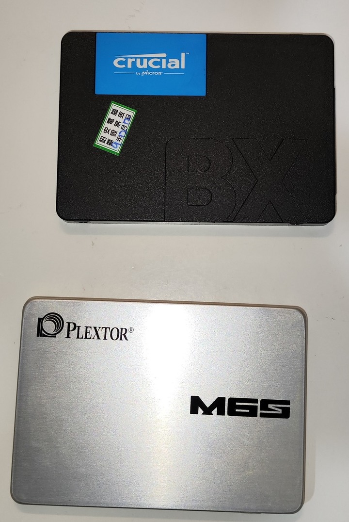 Plextor M6S 256G bx500 240g ssd