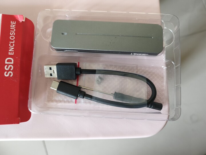 售 USB3.2 TYPE C m2 鋁合金外接盒 + 美光 固態硬碟 ssd 512g