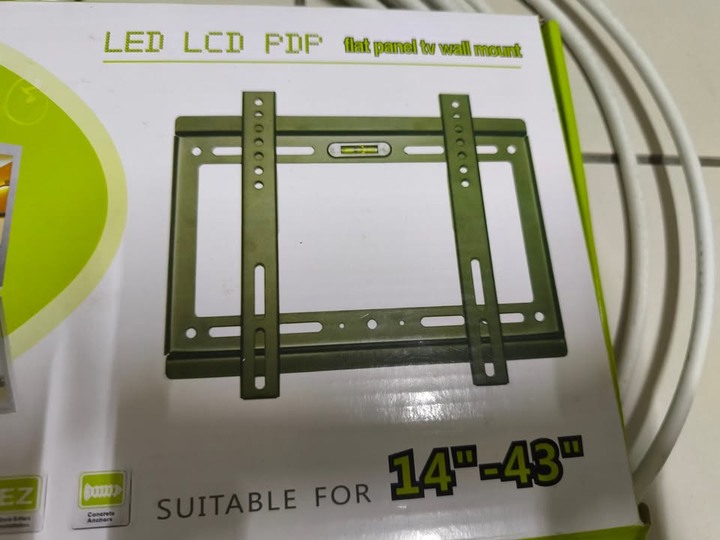 [售價含運] 全新電視架14吋到43吋 + 2手電視線 + 2手訊號分接器