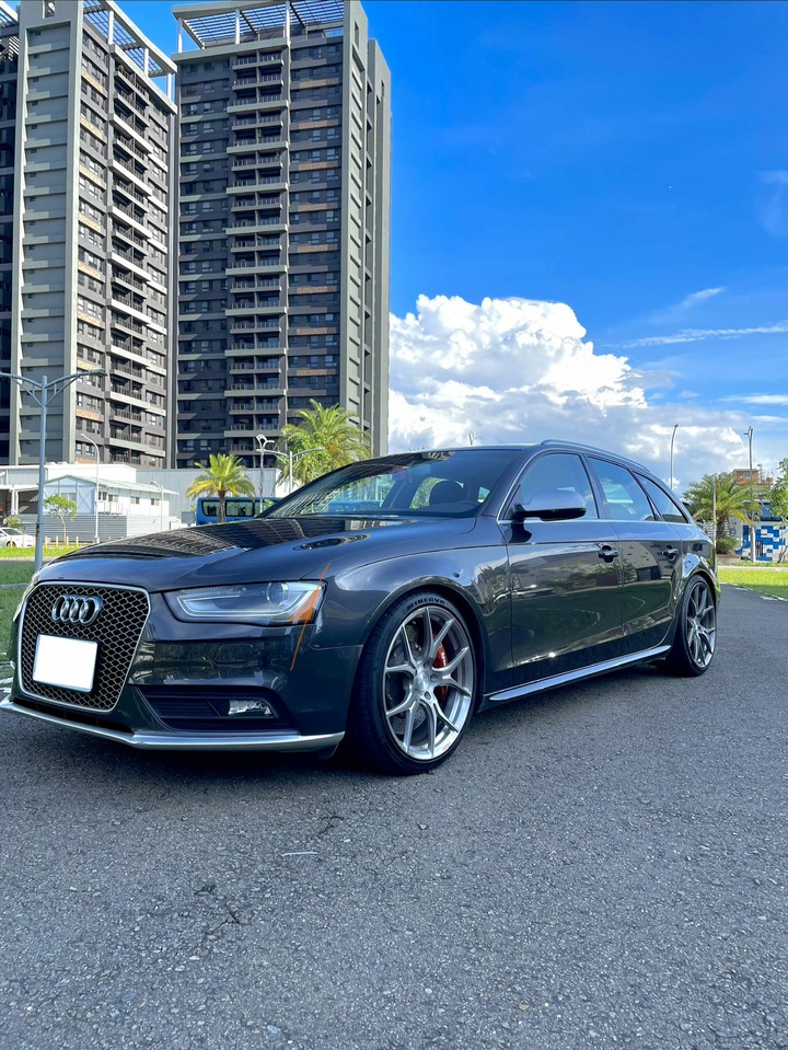  （自售）不吃機油 正14年audi奥迪B8.5 A4-Avant1.8旅行車一分錢一分貨