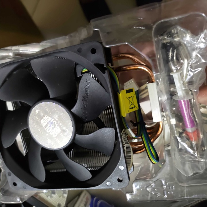 cooler master Hyper212 plus