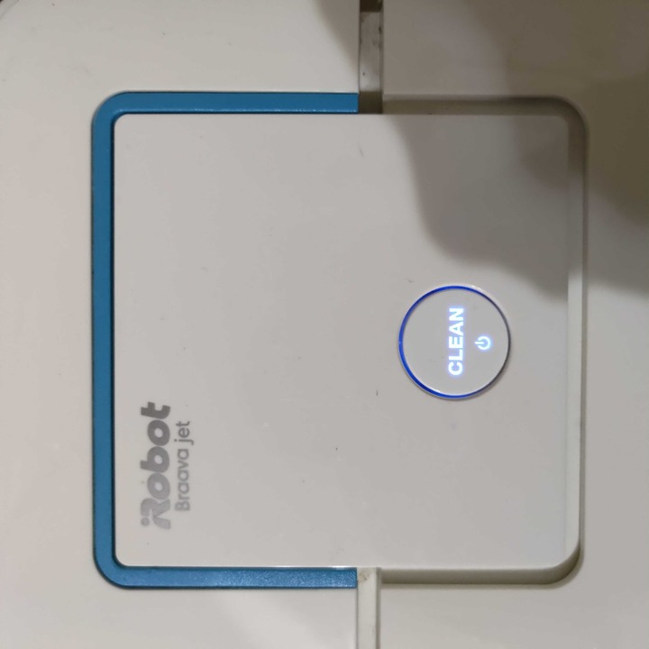 iRobot Braava jet 240拖地機