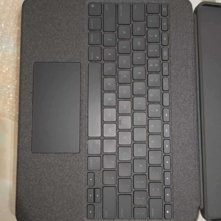 羅技 ipod pro 12.9吋皮套鍵盤