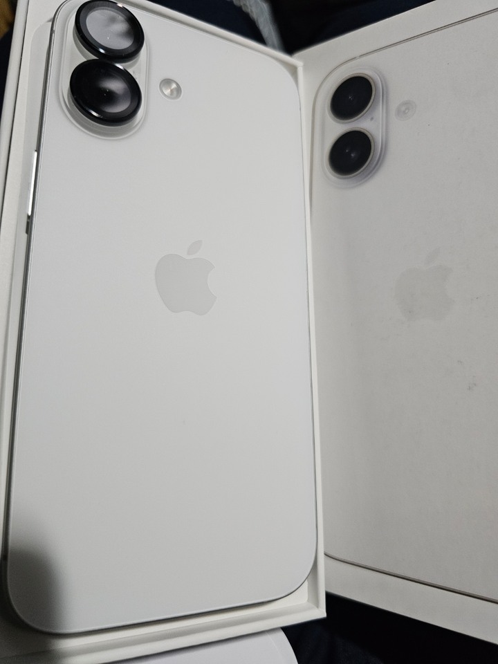 iphone17 256GB白色，保固內