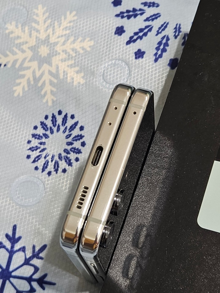 Z FLIP 5 (512G)